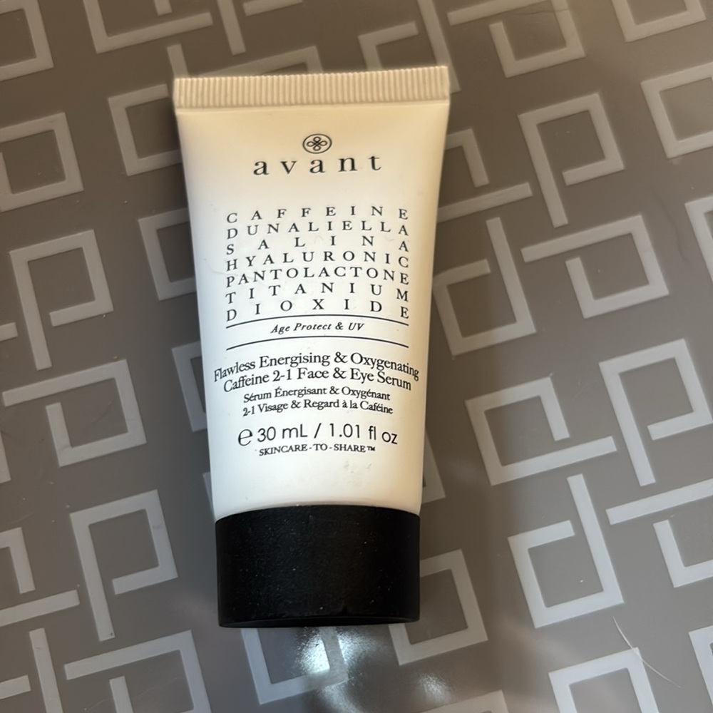 FLASH SALE!! Avant Flawless Energising & Oxygenating Eye Serum - Picture 3 of 4